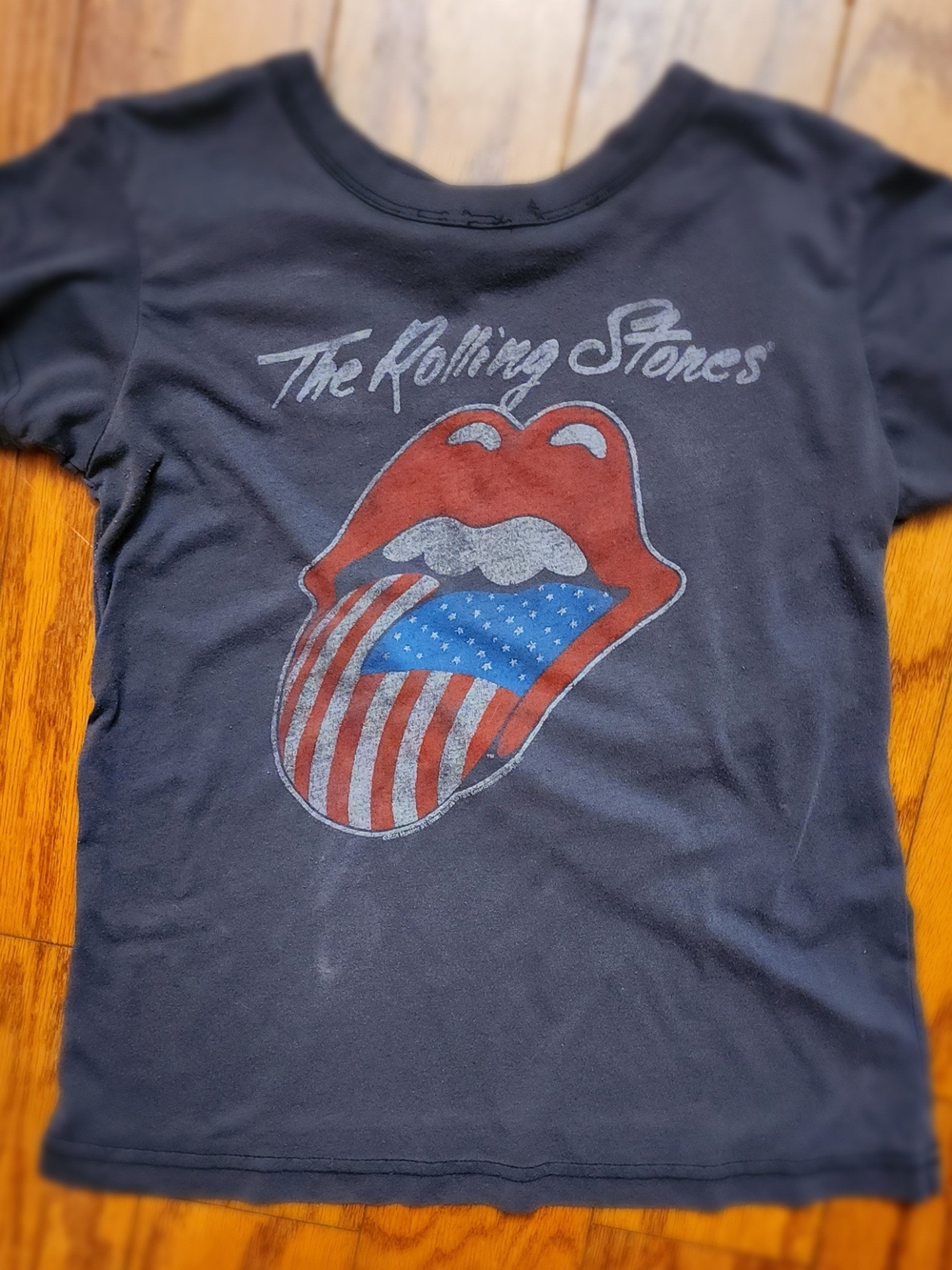 Junk Food Rolling Stones 1981 Tour Thrashed Tee Sz S Dlb Hit Graphic Gray